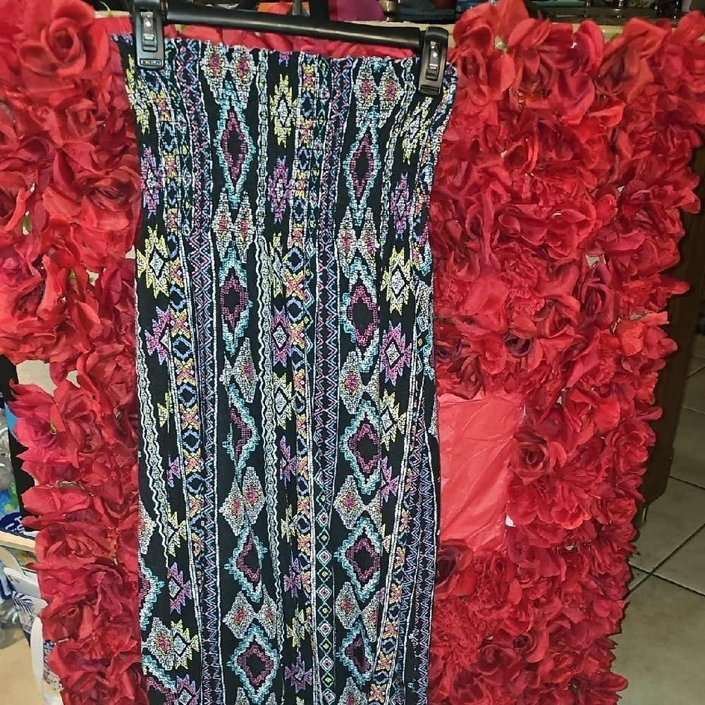 Faded Glory Black Aztec Design Maxi Skirt with Vibrant Patterns Size 12/14